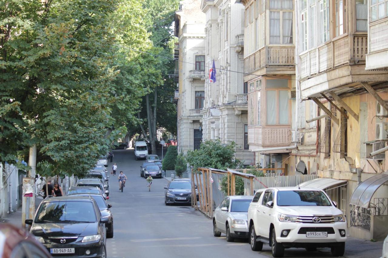 Downtown-Home In The Heart Of Old Tbilisi Exterior foto